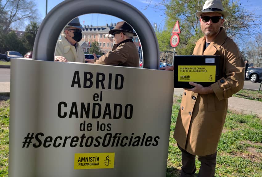 Acto de Amnistía Internacional España en relación con la Ley de Información Clasificada. Agenda de derechos humanos